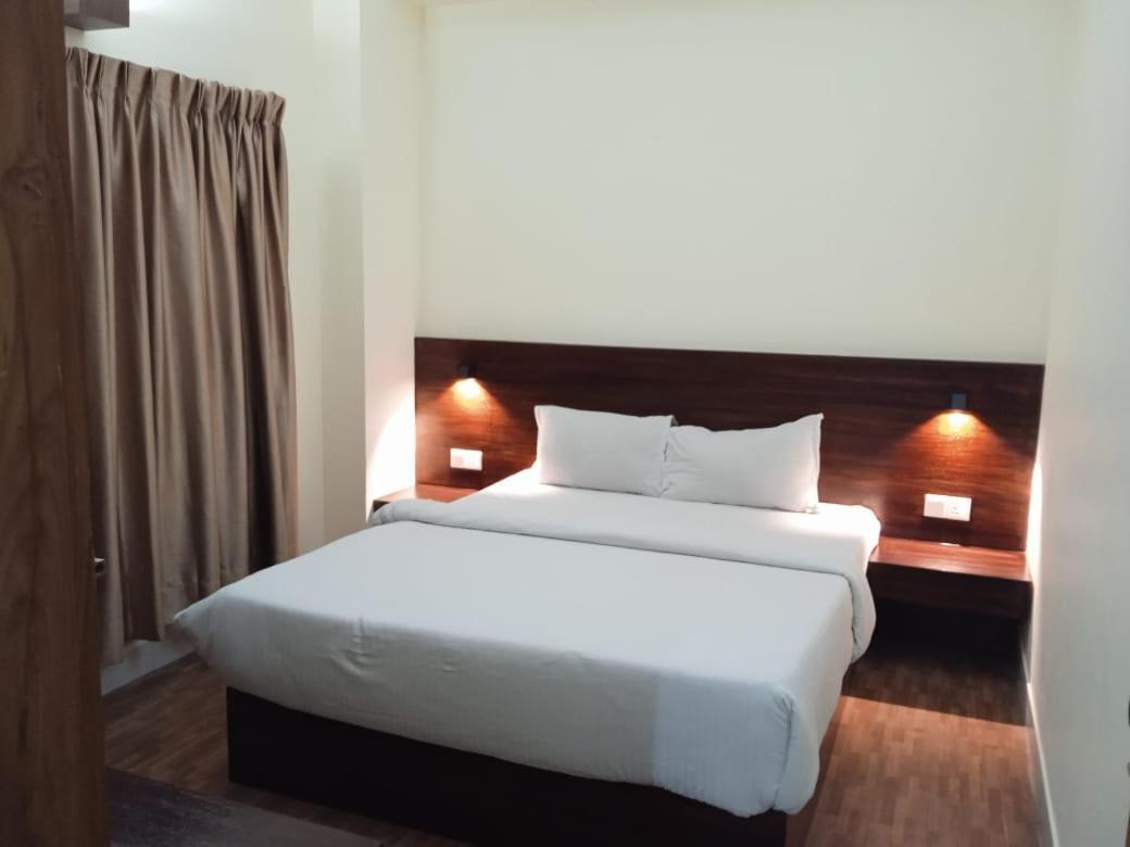 Richmond Hotel Sylhet Exterior foto